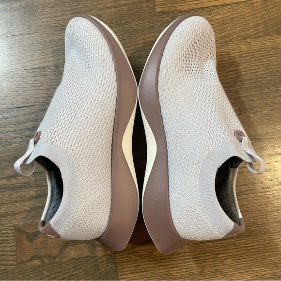 Allbirds Tree Dasher Relay Men's 9.5 Light Grey/Stormy Mauve Natural White Sole - Picture 6 of 11